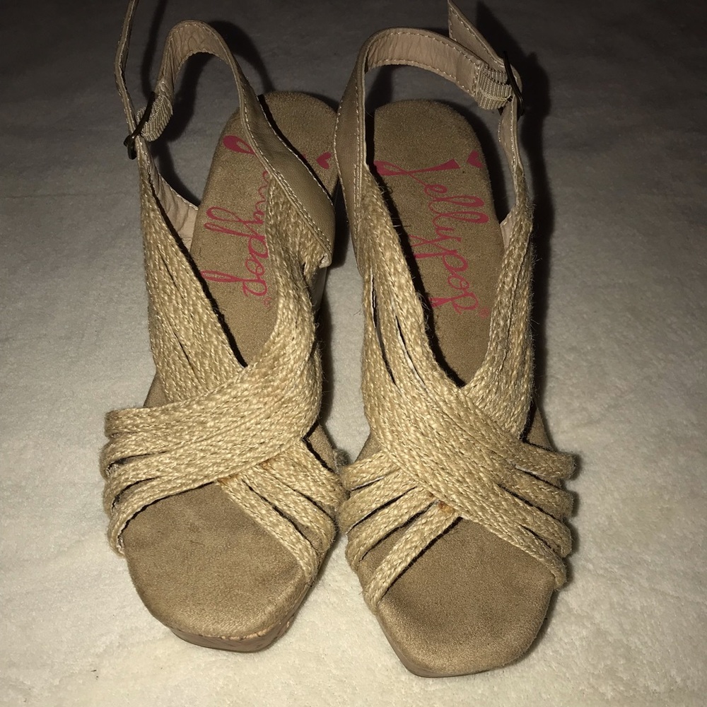 Jellypop tan wedges